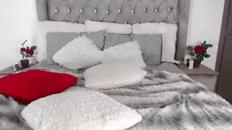 Snapshot of indian_temptationx chatting on January 26, 6:28 am Santana online show from January 26, 6:28 am