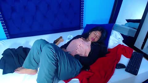 indian_whore18 online show from January 10, 10:06 am