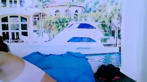 Femiez online show from January 18, 9:56 am