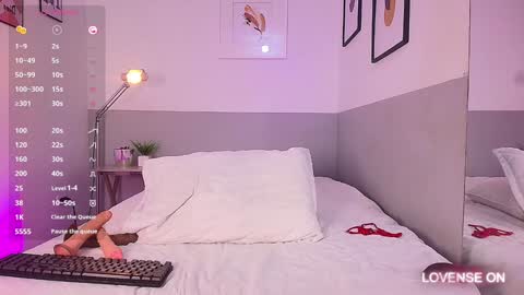 LITTLE AINHOA  online show from December 16, 6:05 pm