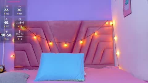 LITTLE AINHOA  online show from September 27, 6:02 pm