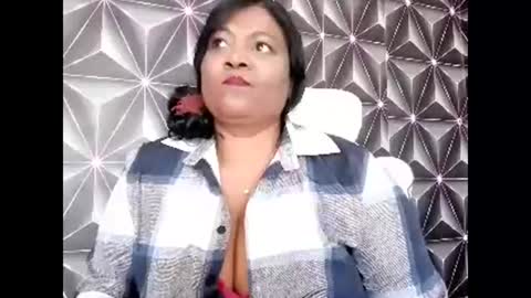 indiandelia online show from October 21, 8:26 am