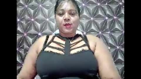 indiandelia online show from November 1, 4:20 pm