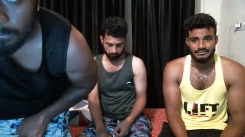 Snapshot of indiandesiguys2023 chatting on September 24, 3:21 am indian guys for you online show from September 24, 3:21 am