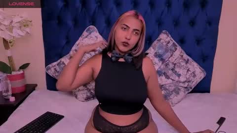 Snapshot of indianplaybunnyx chatting on October 19, 4:18 pm Mishka online show from October 19, 4:18 pm