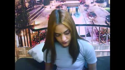 indianpretty1 online show from October 22, 6:46 am