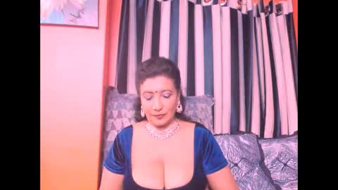 indiansarika65 online show from January 26, 7:09 pm