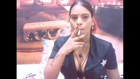 indiansexyass4u2luv online show from March 3, 3:09 pm