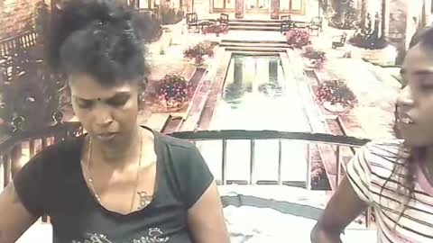 indiansexyslender4u2luv online show from January 14, 6:02 am