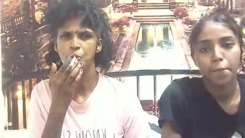 indiansexyslender4u2luv online show from January 16, 9:48 am