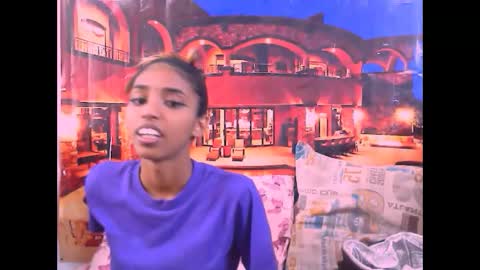 indiansexyslender4u2luv online show from January 24, 6:03 am