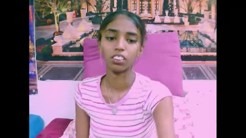 indiansexyslender4u2luv online show from January 26, 6:07 am