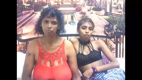 indiansexyslender4u2luv online show from January 28, 9:19 am