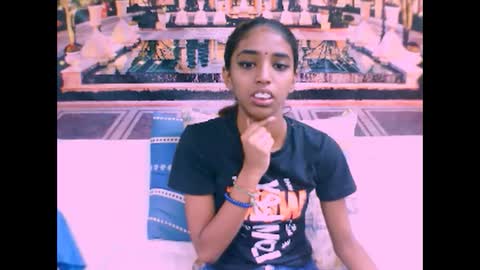 indiansexyslender4u2luv online show from February 4, 5:53 am