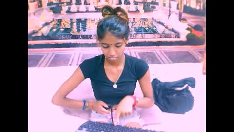 indiansexyslender4u2luv online show from February 8, 8:42 am