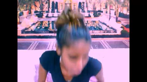 indiansexyslender4u2luv online show from February 13, 12:00 pm