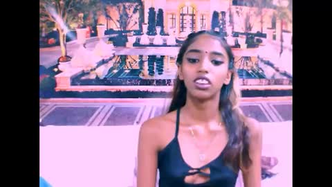 indiansexyslender4u2luv online show from February 19, 9:28 am