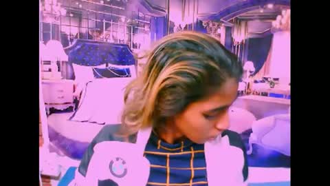 indiansexyslender4u2luv online show from March 11, 6:00 am