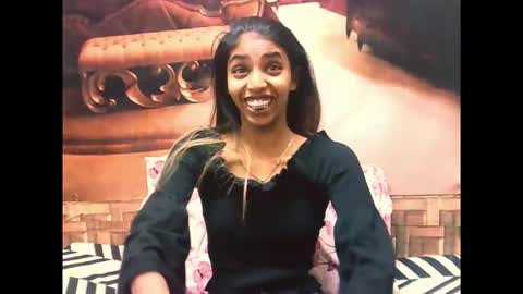 indiansexyslender4u2luv online show from September 14, 5:17 am