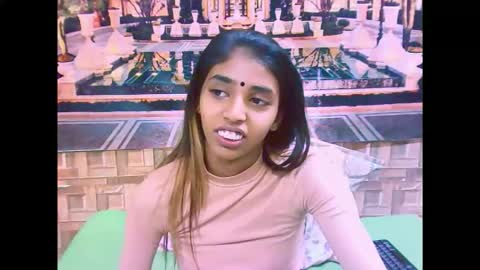 indiansexyslender4u2luv online show from September 18, 5:20 am