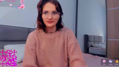 Kira online show from October 13, 4:01 am