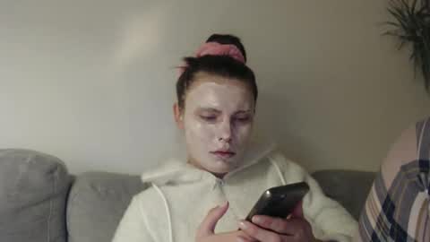 Snapshot of infinitiq45 chatting on February 21, 10:04 pm Sweet girl online show from February 21, 10:04 pm