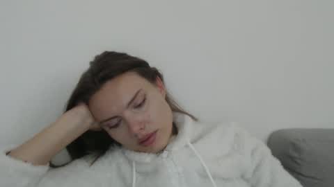 Snapshot of infinitiq45 chatting on October 1, 11:16 am Sweet girl online show from October 1, 11:16 am