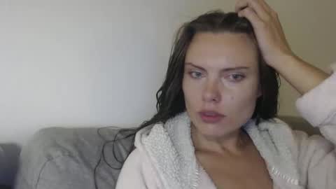 Snapshot of infinitiq45 chatting on October 5, 6:50 pm Sweet girl online show from October 5, 6:50 pm