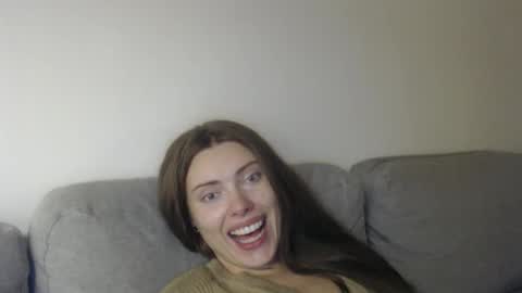 Snapshot of infinitiq45 chatting on November 8, 8:51 pm Sweet girl online show from November 8, 8:51 pm