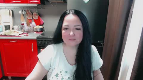 Snapshot of infinity_loveliness chatting on January 8, 9:42 am Infinity online show from January 8, 9:42 am