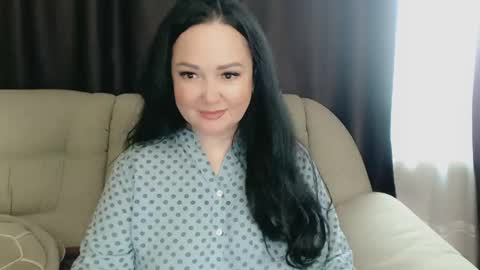 Snapshot of infinity_loveliness chatting on March 8, 7:49 am Infinity online show from March 8, 7:49 am