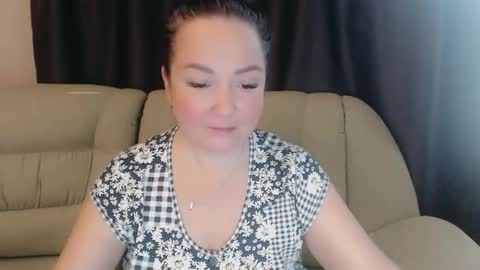 Snapshot of infinity_loveliness chatting on September 9, 5:07 am Infinity online show from September 9, 5:07 am