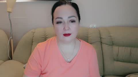 Snapshot of infinity_loveliness chatting on November 14, 8:02 am Infinity online show from November 14, 8:02 am