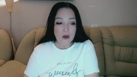 Snapshot of infinity_loveliness chatting on December 5, 7:50 am Infinity online show from December 5, 7:50 am