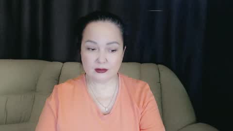 Snapshot of infinity_loveliness chatting on December 16, 8:08 am Infinity online show from December 16, 8:08 am