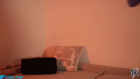 MAL ---  online show from September 19, 11:38 pm