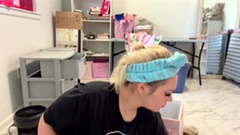 Ingrid online show from November 25, 4:18 pm