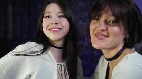 Luna and Dior online show from September 14, 4:33 am