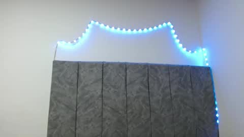 lyan onlyfans n linda online show from September 21, 11:50 pm