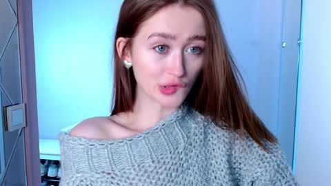 Lina online show from January 23, 8:15 am