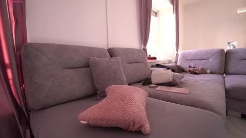 Maria online show from December 16, 1:32 pm