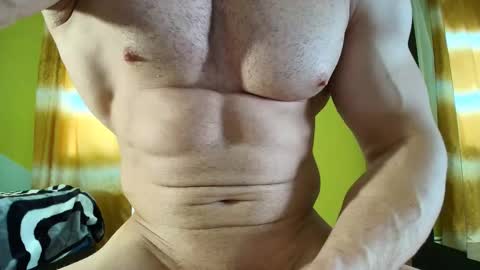 Snapshot of insanephisique chatting on November 12, 9:21 am insanephisique online show from November 12, 9:21 am