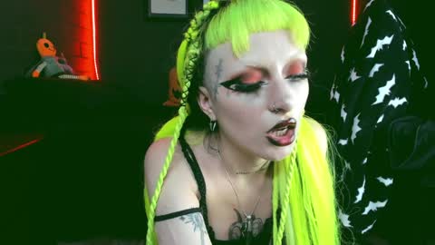   SANIA  online show from December 3, 9:56 pm