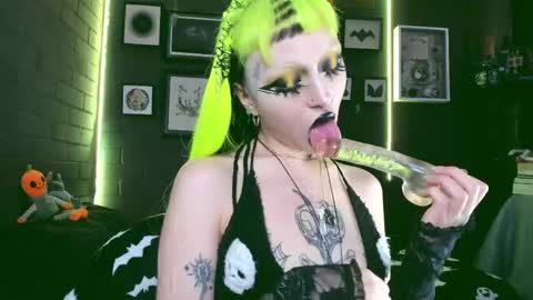   SANIA  online show from March 5, 2:56 pm