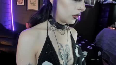   SANIA  online show from October 15, 5:35 pm