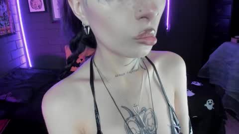   SANIA  online show from November 6, 5:36 pm