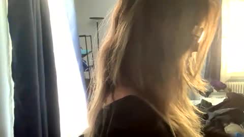 IntoTheWoodsWeGo online show from October 4, 8:40 pm