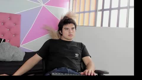 invincible200 online show from November 26, 2:29 pm