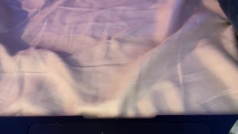 ipoundsissys online show from December 15, 12:59 am