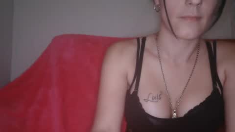 Snapshot of irene141212 chatting on December 22, 11:00 am irene online show from December 22, 11:00 am